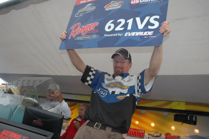 001F206A-C1BC-4F64-A3FE-E264EBCF8ABC