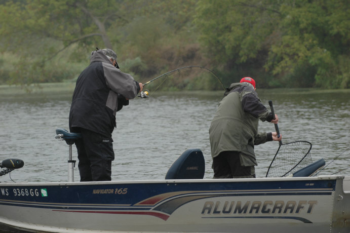 005EF1B2-7C2D-4F98-A0F5-B148106E668A