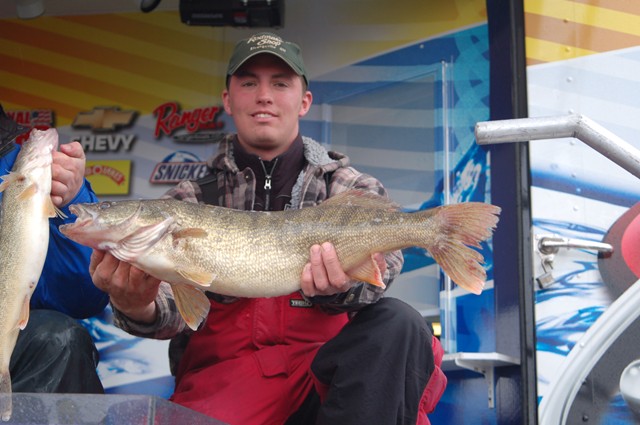 009ACB0C-DF2D-4EBF-93EF-67DFCD999AF4