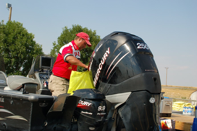 00B62E6E-8C3D-4426-BA88-2A0E8AB74D0F