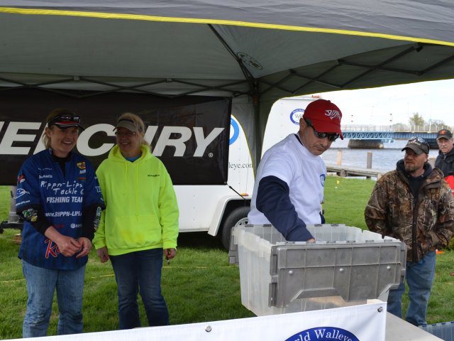 00B891D7-1D30-493C-AF9C-7FDCBD6C6AAF