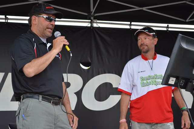 00E528FD-D0D9-4870-84A1-D3C095C86993