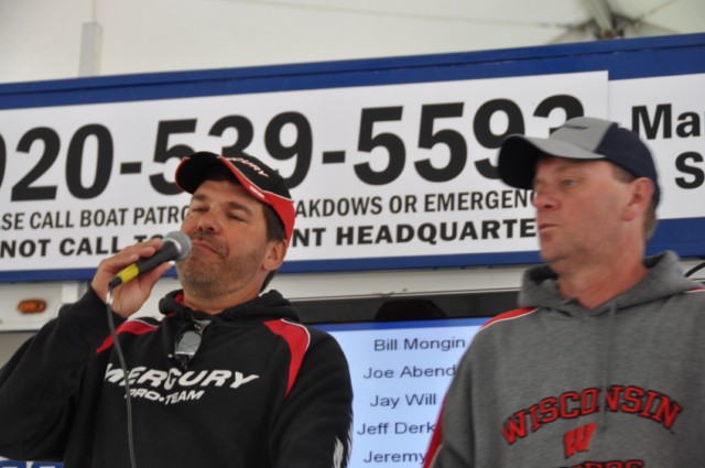 00E74AA6-7F62-48B1-B259-47DD4DF079A6