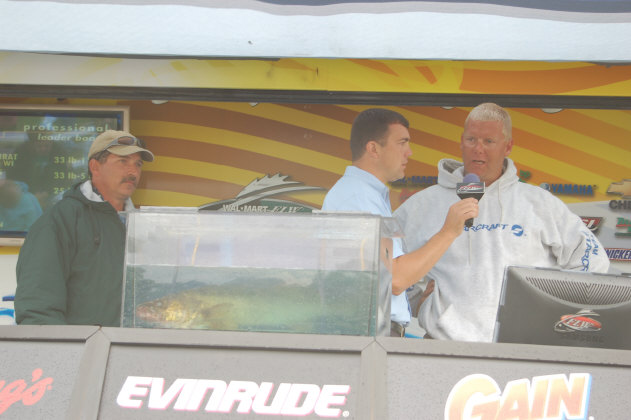 01142285-6E95-49C4-977F-CFB01C4958BE