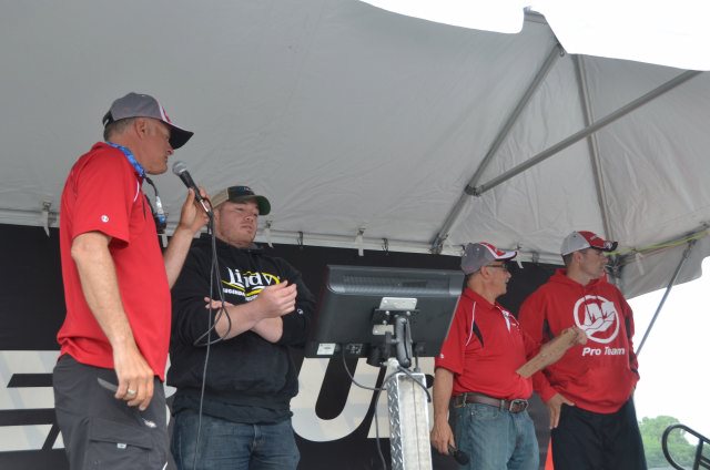 011EDAE8-9F5C-41CD-BB67-A26500F0E5CD