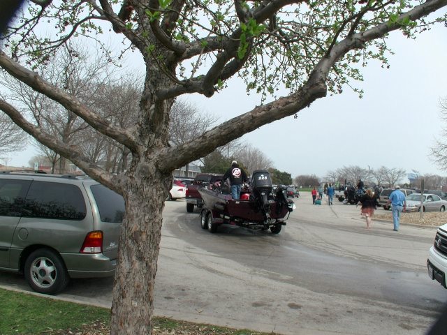 0136E2E4-BEB0-4FB8-95BB-DFEB53A95AD1