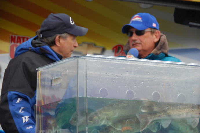 013A79E0-2D03-4E33-9106-1B16C4837F3C