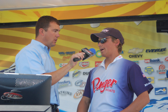 0192EF53-39FC-44EA-B452-31640C90F9AE