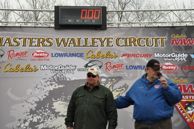 01981841-0B5C-4BFE-AD46-4FF94BA7981E