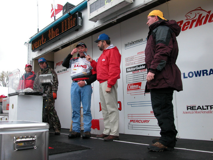 019AE62A-546F-480B-B1F0-C7B927337805