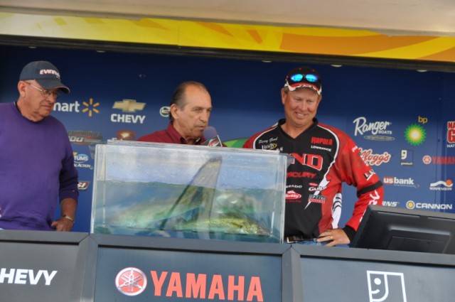 019E1031-E1E2-48BC-894F-14BEE45AB048