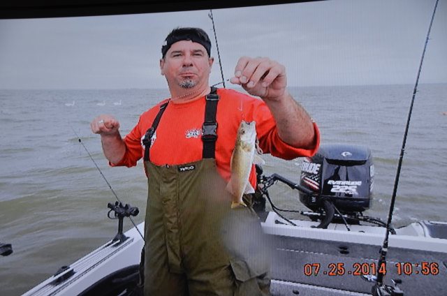 019FF9B5-9C58-4B30-BD0A-89B53C082A5D