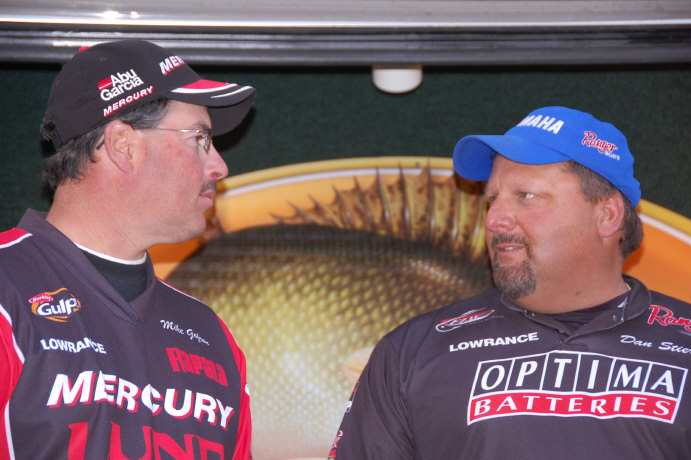 01B74F98-CD26-4526-81FD-66D812C76017