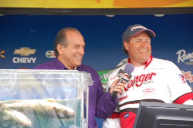 01CD9827-351D-4580-BD01-56A94CED095C