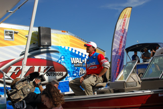 01D080FA-CF64-4471-9903-41718F794AB5