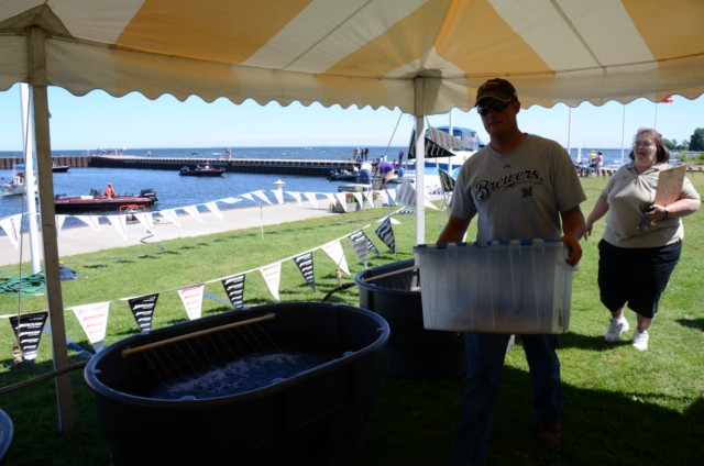 01D38C82-CC08-44E8-AA7B-B05AE978E125