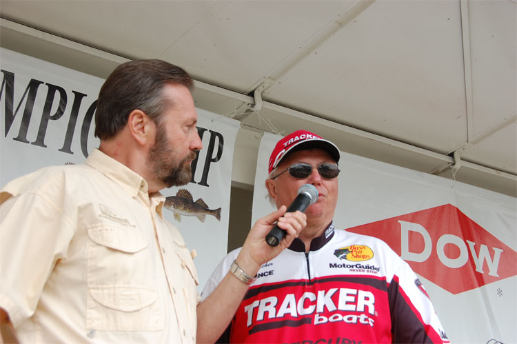 01DD9747-B4ED-4D0D-8422-103B16272522