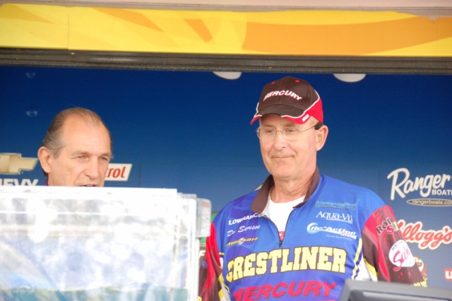 0203A747-B305-4D45-86A9-B6460E604CBF