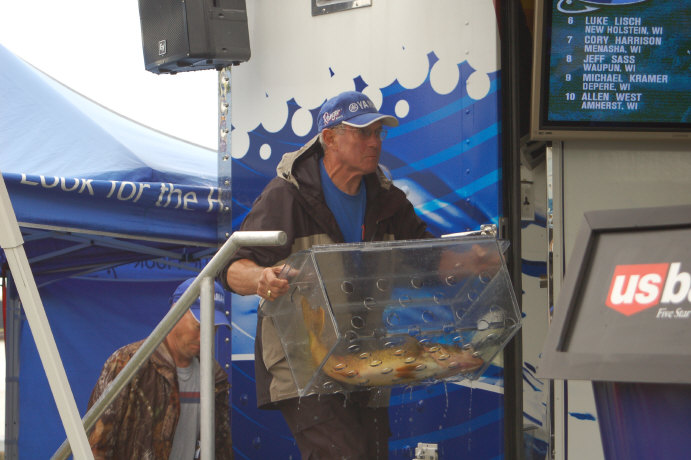 02084006-9A2D-4FCF-9A85-535F524EFBA1