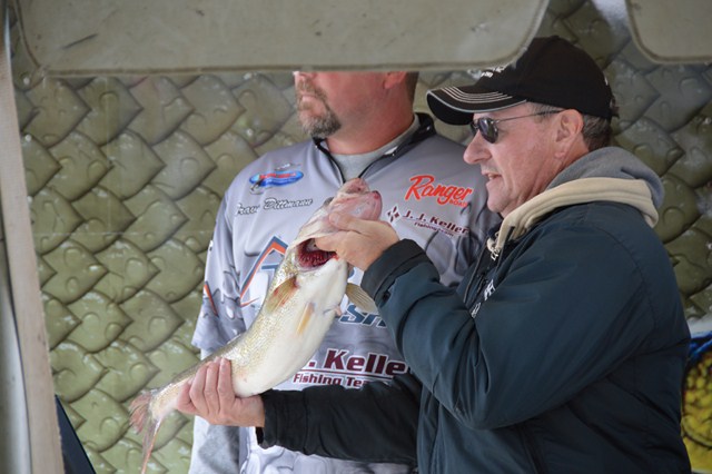 020FE451-F88B-40AB-B2B0-0FB7E3758F35