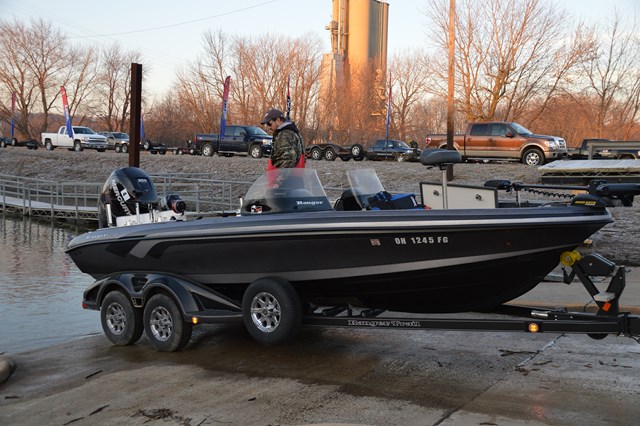 0242AE7E-EF50-4B3F-810D-BE9810C769FC