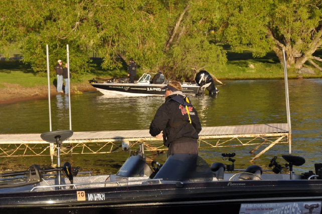 024B7D86-ABF8-4C9E-8D68-26802D6980E2