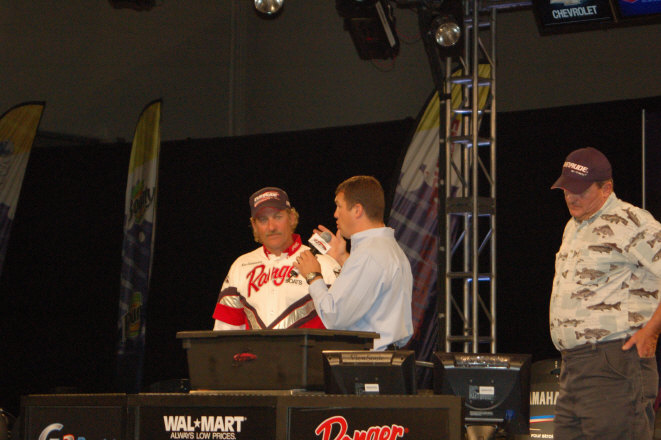 026A9B3E-9587-4ACB-803D-2DCA5C2A0027