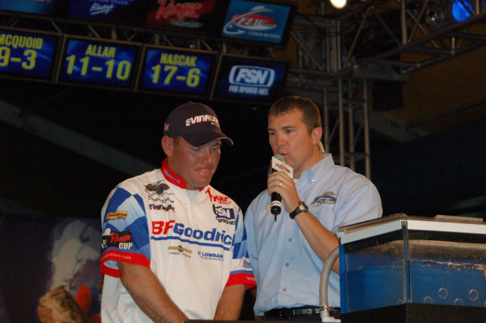 02BE4779-A2EF-422B-A554-3AE312E3F74A