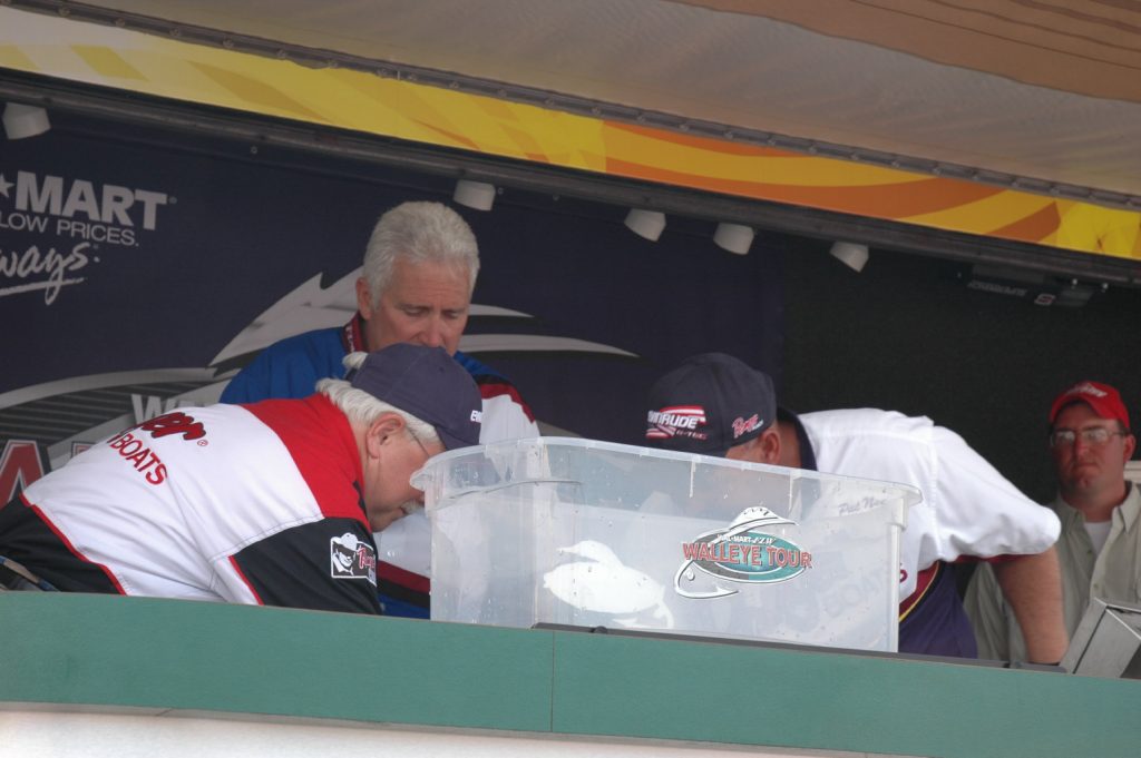 02D6232A-3841-40F9-86F6-B5A0F307F149