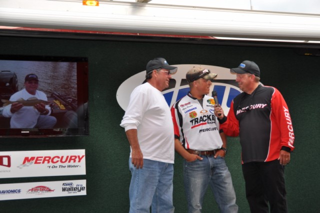 030CF3EB-B033-4EA7-A465-0D0FEE47FB27