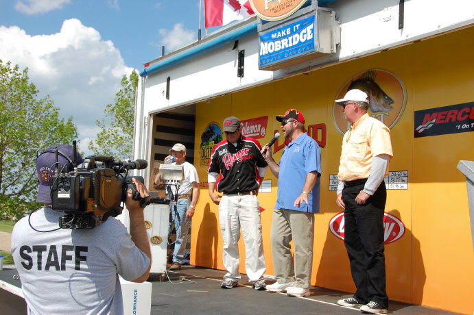 034419E0-9DDC-435B-82B1-9A5C7856C3D6