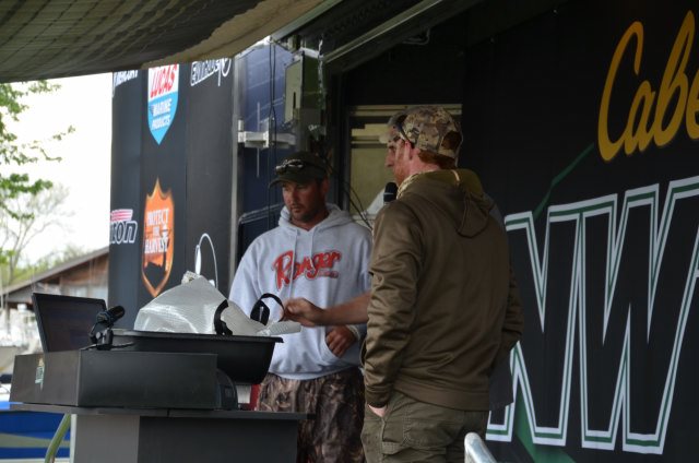 034E3739-1B0B-4A68-9B08-7DC7FE00EE43