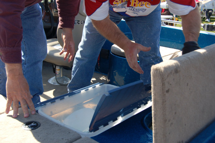 03999247-34D0-4718-B70D-5C860272BDFE