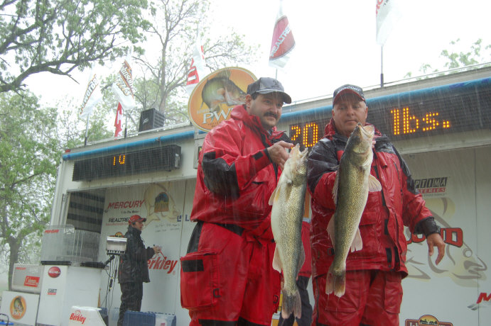 03EA35D3-2BBC-493E-AD29-F822418C13E4