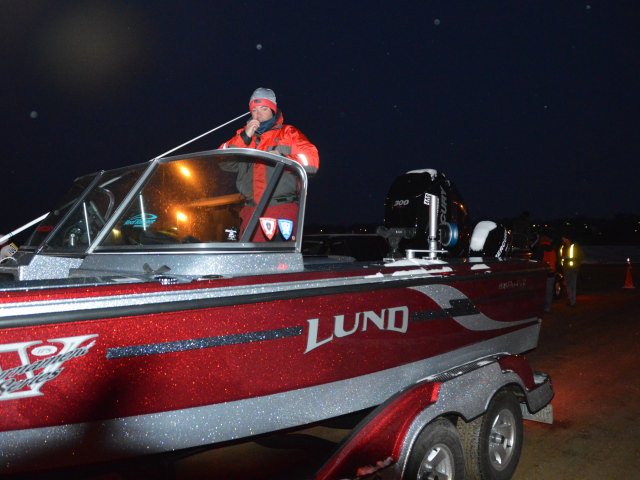 03F53024-50F2-4922-B7FF-10CD6D714890