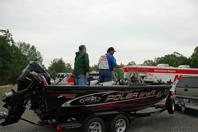 0404F619-6CAC-4529-9BE7-B238CC9E3882