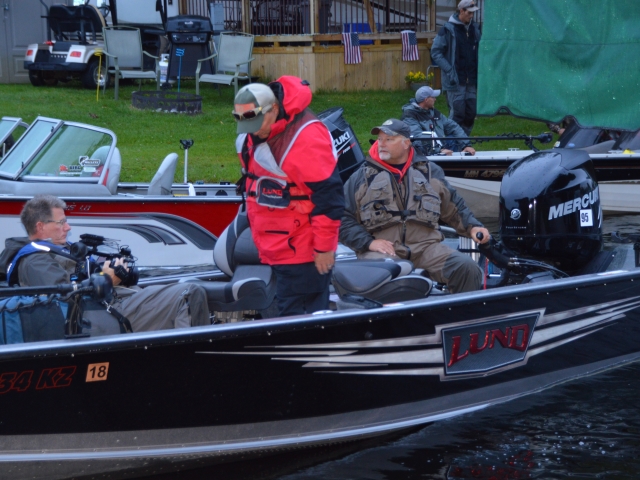 040FFE17-5C8D-4B9E-BE78-D7E03BD2581C