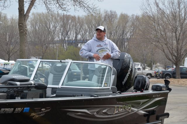 0412ECDE-C017-4BA2-BB9E-EC2EAB89A549