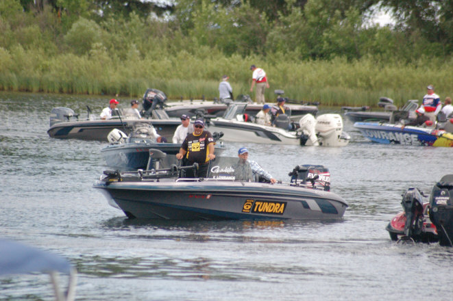 042CA2BD-19AF-40BC-BAE9-F22DF8C9A09A