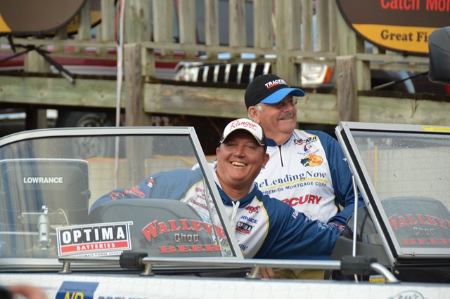 043F5EB6-F6E1-466D-B78C-67FA14CFFDBC