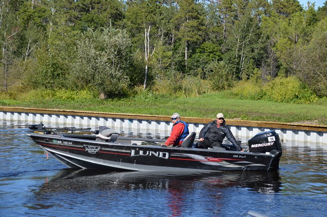 045FF070-7DAD-404C-BBEF-E5C696C40545