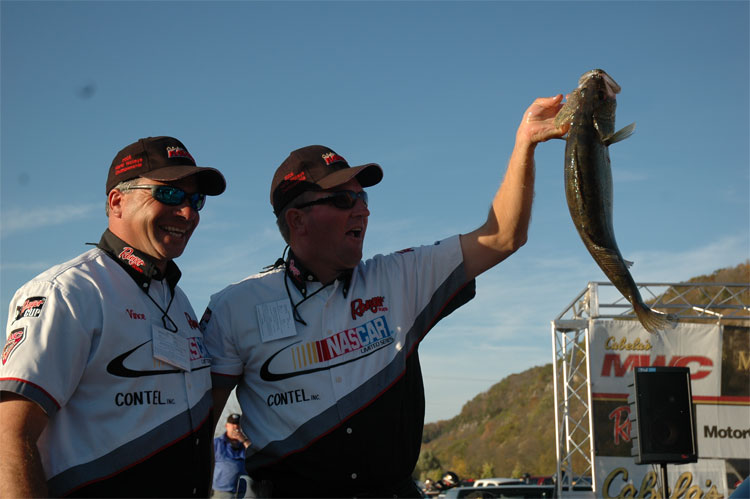 048469C0-D1B4-4AAC-9BA9-5E8C41B732FF