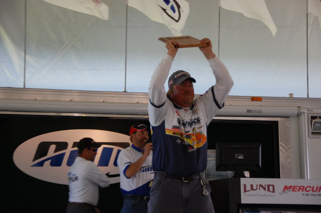 049AD7EB-45DB-4CD3-B35D-2A0CBD4ACF8B