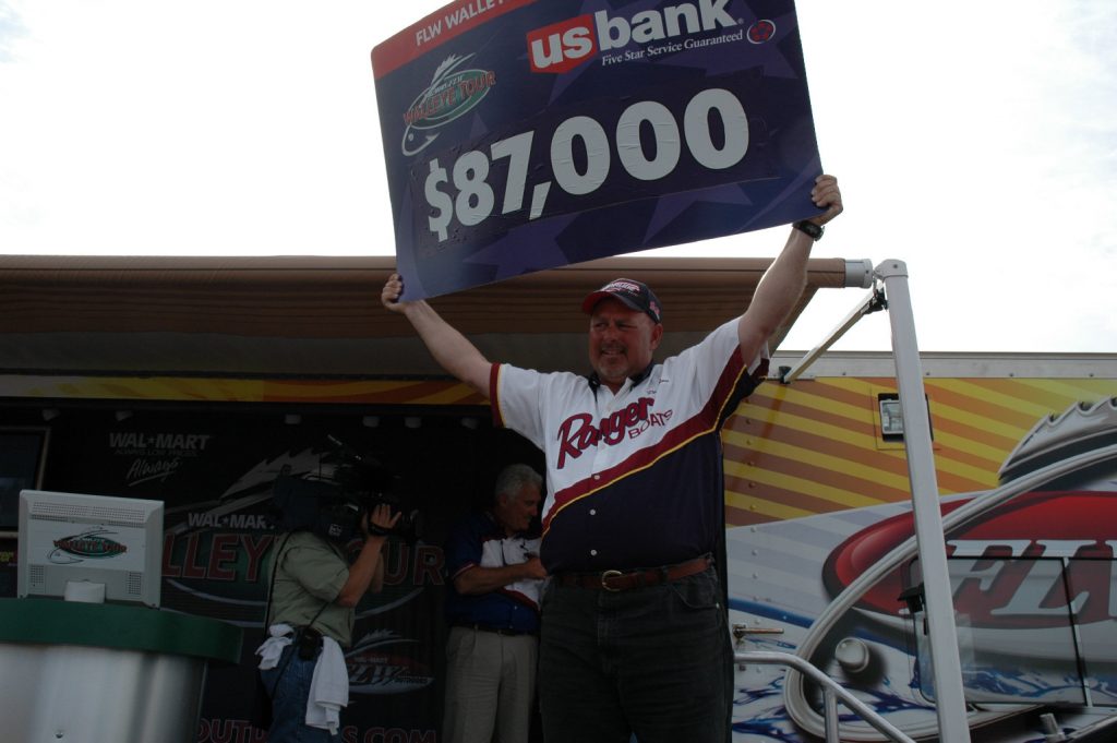 049FFCD1-73FA-44BA-8723-014DD5195D0F