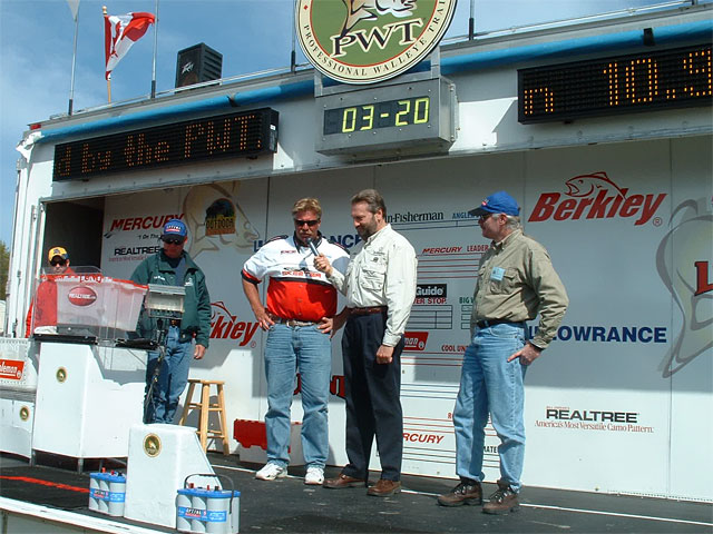 04B89D7A-6FEB-4674-B5C0-62758A6254AE