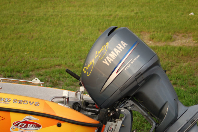 04CDF7A1-1C32-4D1D-B34E-F399F2154037