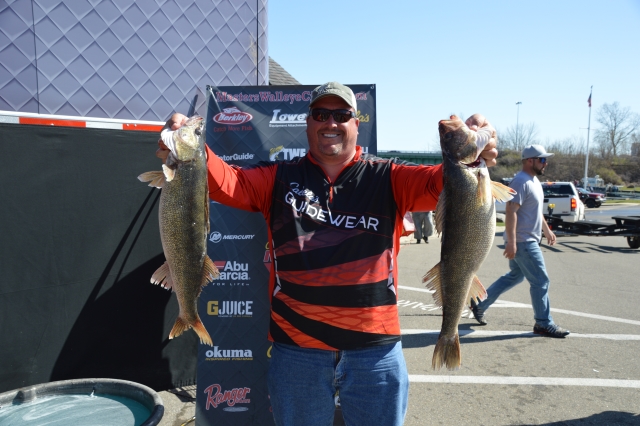 04DE66DF-0A91-4526-BEF3-65E351F972BC