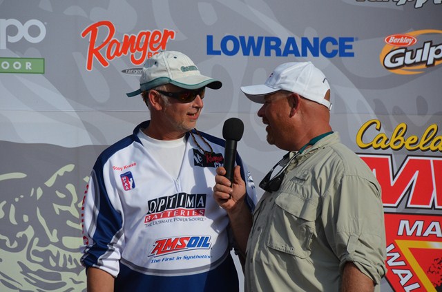 04E792C7-DA64-4A46-91D7-4360AFC2A79E