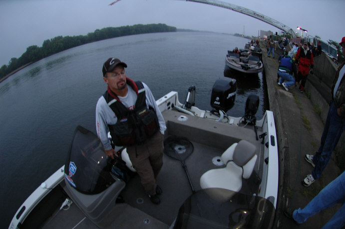 05106E0C-0F76-4BE6-B860-650B6F945A1D