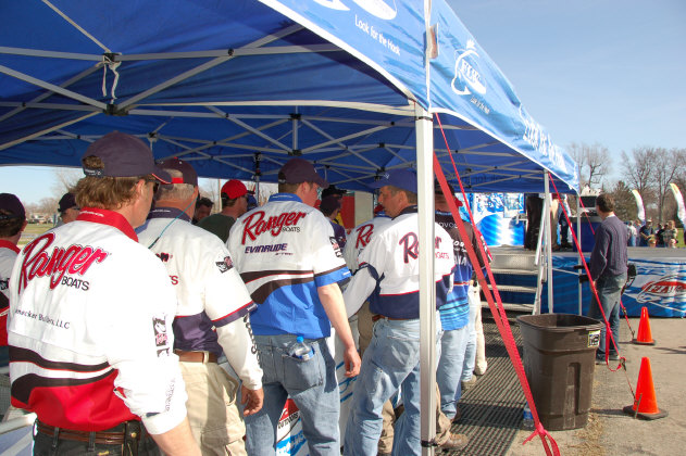 05134936-C961-4253-8D84-1F78A90A5FED